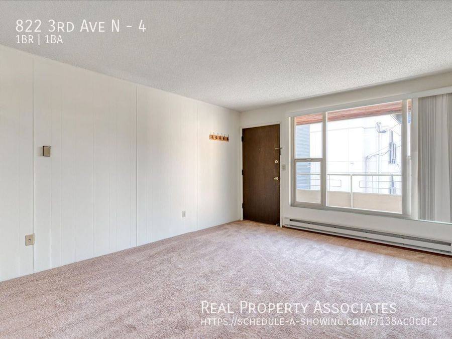 Apartment for rent at 822 3rd Ave N #4, Seattle, WA 98109