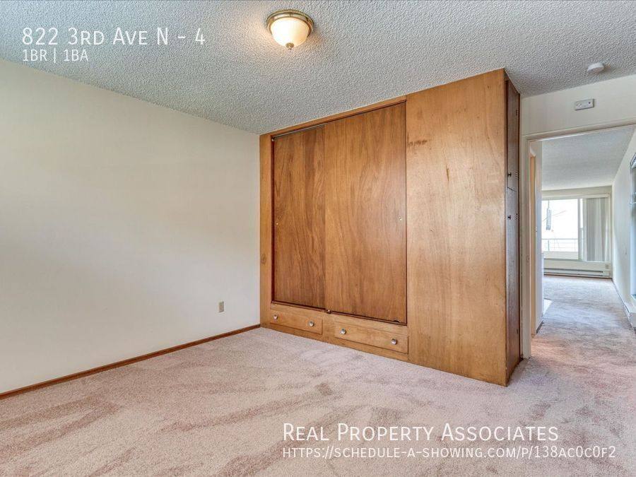 Apartment for rent at 822 3rd Ave N #4, Seattle, WA 98109