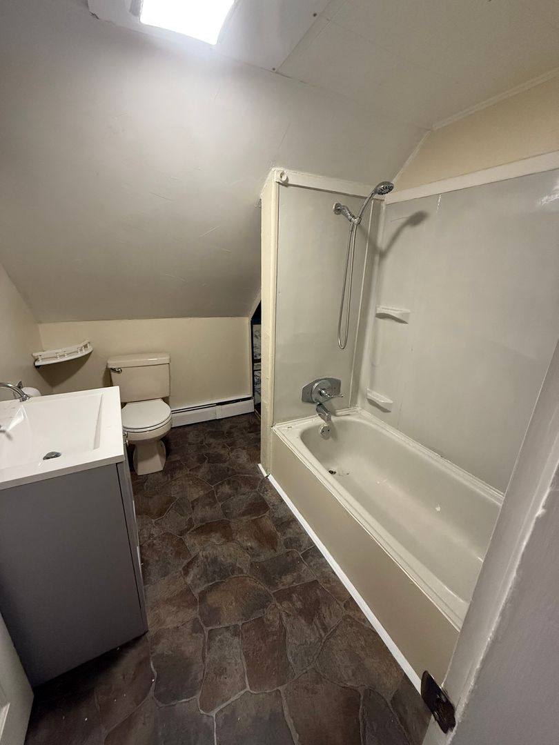 Apartment for rent at 145-153 Union Ave #153, Laconia, NH 03246