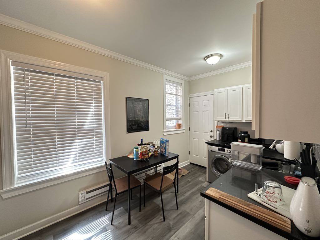 Apartment for rent at 6465 W Roscoe #SA9, Chicago, IL 60657