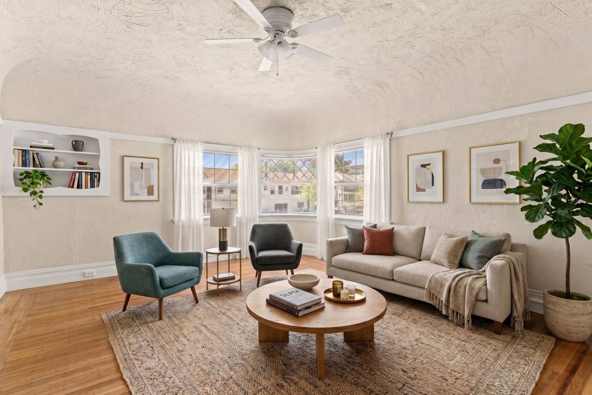Apartment for rent at 514 W Macarthur Blvd #3, Oakland, CA 94609