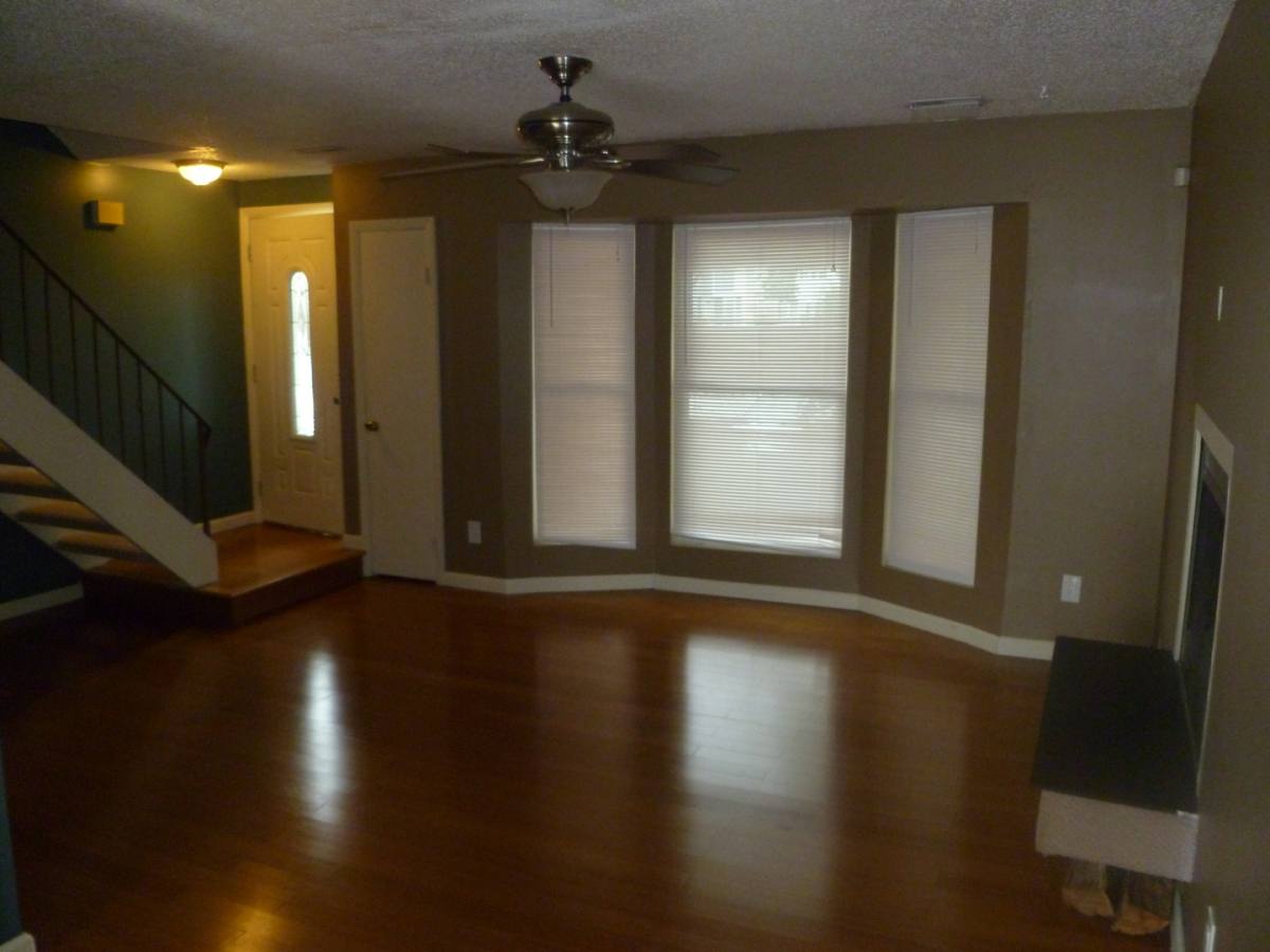 Townhouse for rent at 3560 Windmill Dr, Virginia Beach, VA 23453