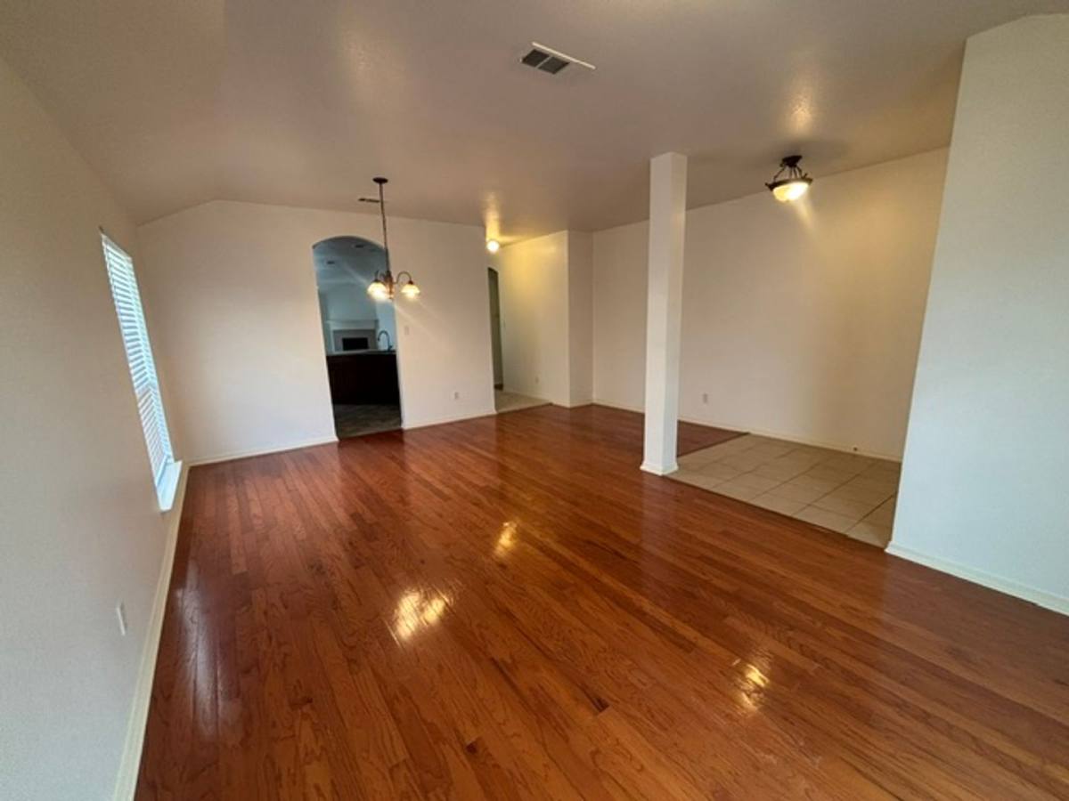 House for rent at 4415 Ashbury Lane, Mansfield, TX 76063