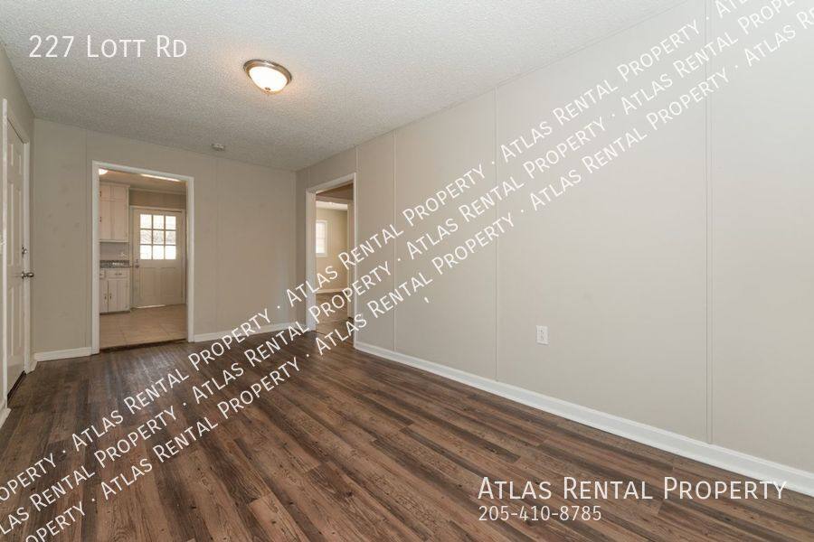 House for rent at 227 Lott Rd, Hartselle, AL 35640