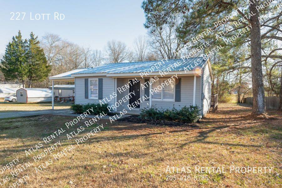House for rent at 227 Lott Rd, Hartselle, AL 35640