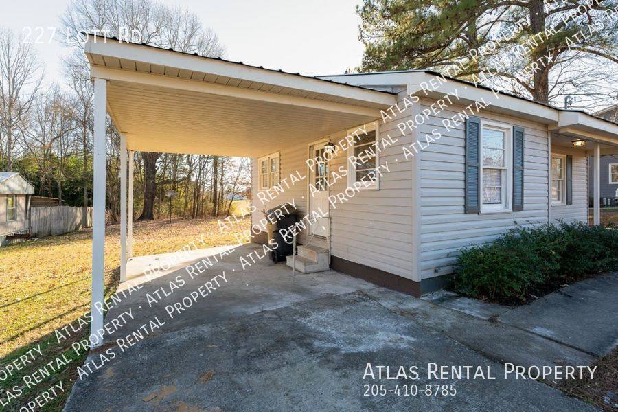 House for rent at 227 Lott Rd, Hartselle, AL 35640