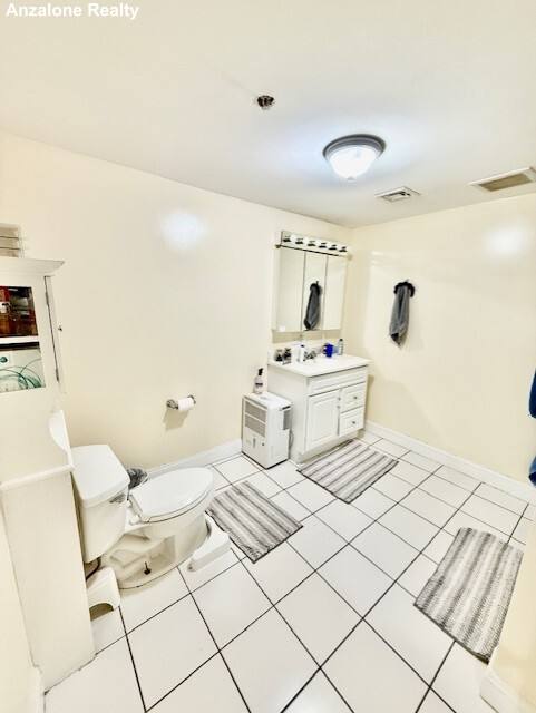 Apartment for rent at 34 Mount Vernon #G, Boston, MA 02108