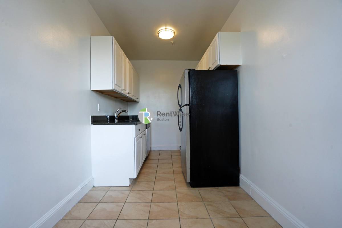 Apartment for rent at 1848 Commonwealth Ave #53, Brighton, MA 02135