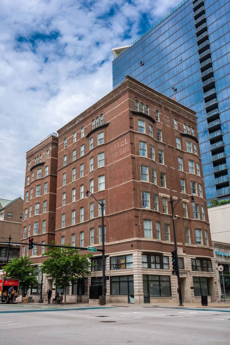Apartment for rent at 30 E Roosevelt Rd #805, Chicago, IL 60605