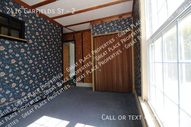 Apartment for rent at 2416 Garfields St #2, Lincoln, NE 68502