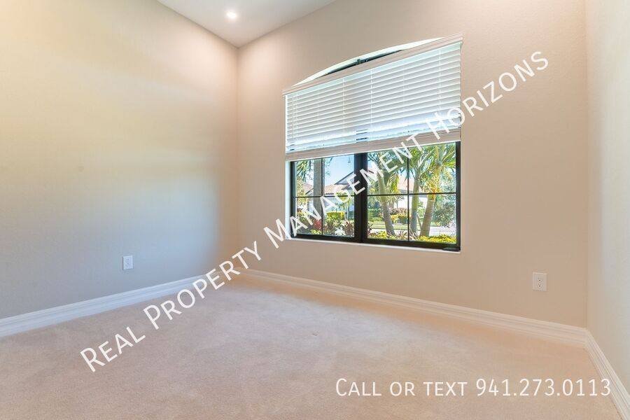 House for rent at 7036 Highgate Lane, Bradenton, FL 34202