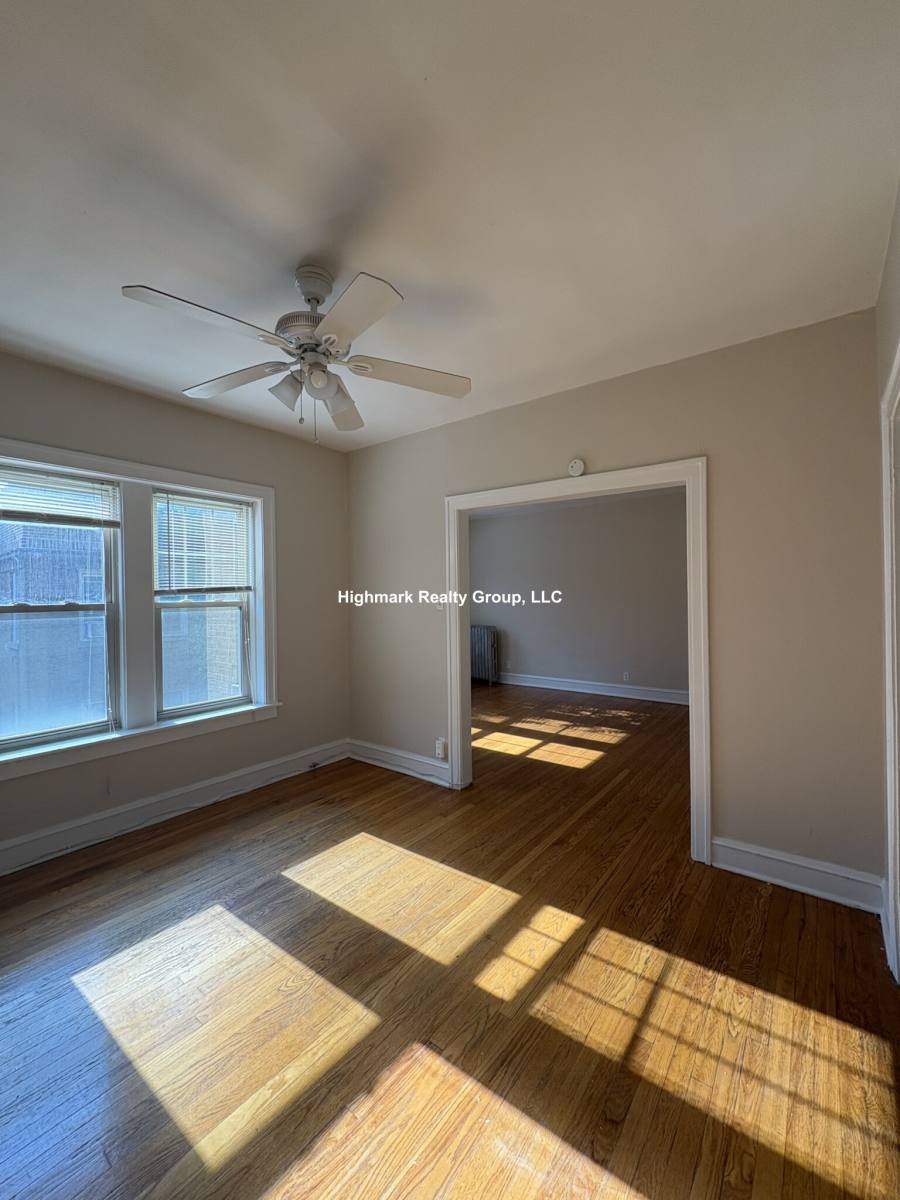 Apartment for rent at 828 Reba Place #S3, Evanston, IL 60202