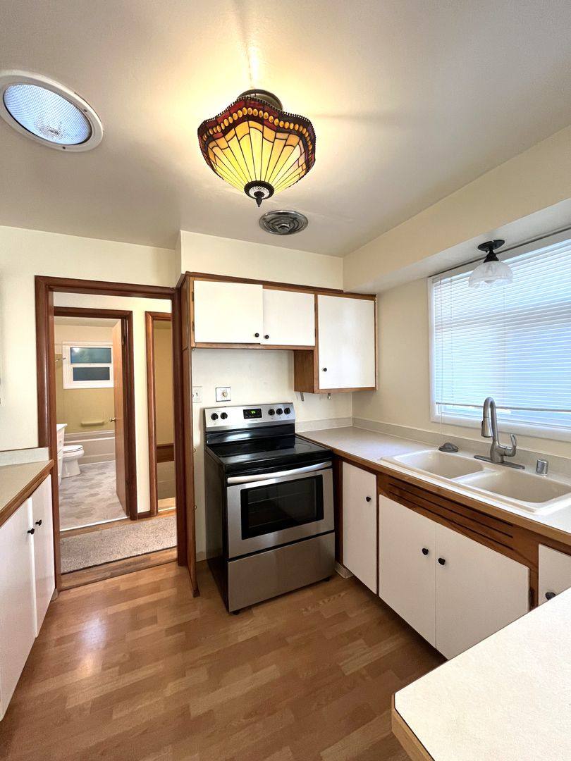 House for rent at 2310 Walnut St, Bellingham, WA 98225