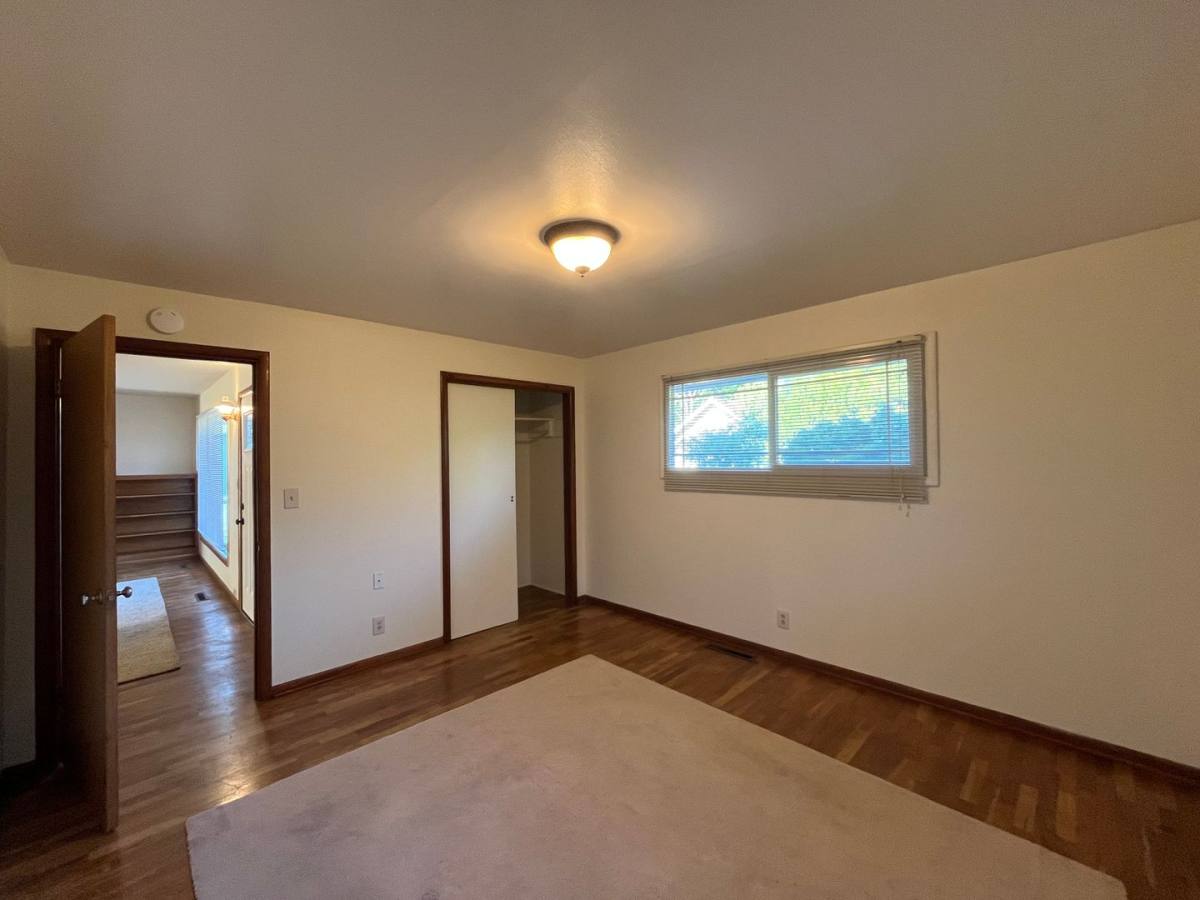 House for rent at 2310 Walnut St, Bellingham, WA 98225