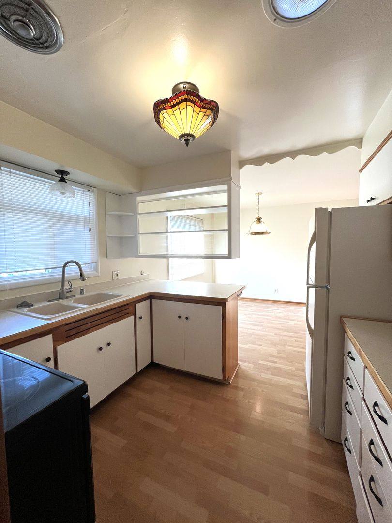 House for rent at 2310 Walnut St, Bellingham, WA 98225