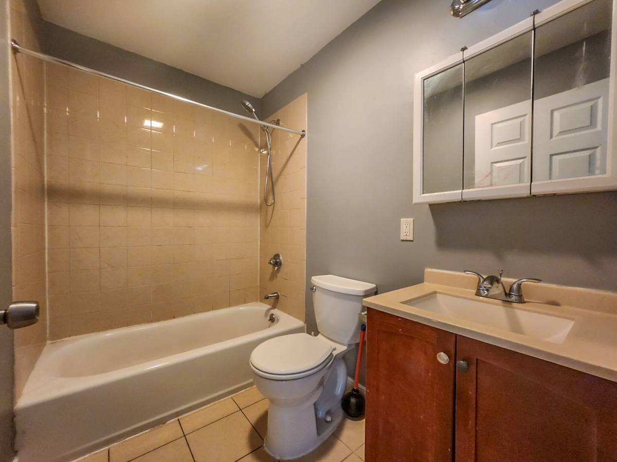 Apartment for rent at 12 Fox St #3, Dorchester, MA 02122
