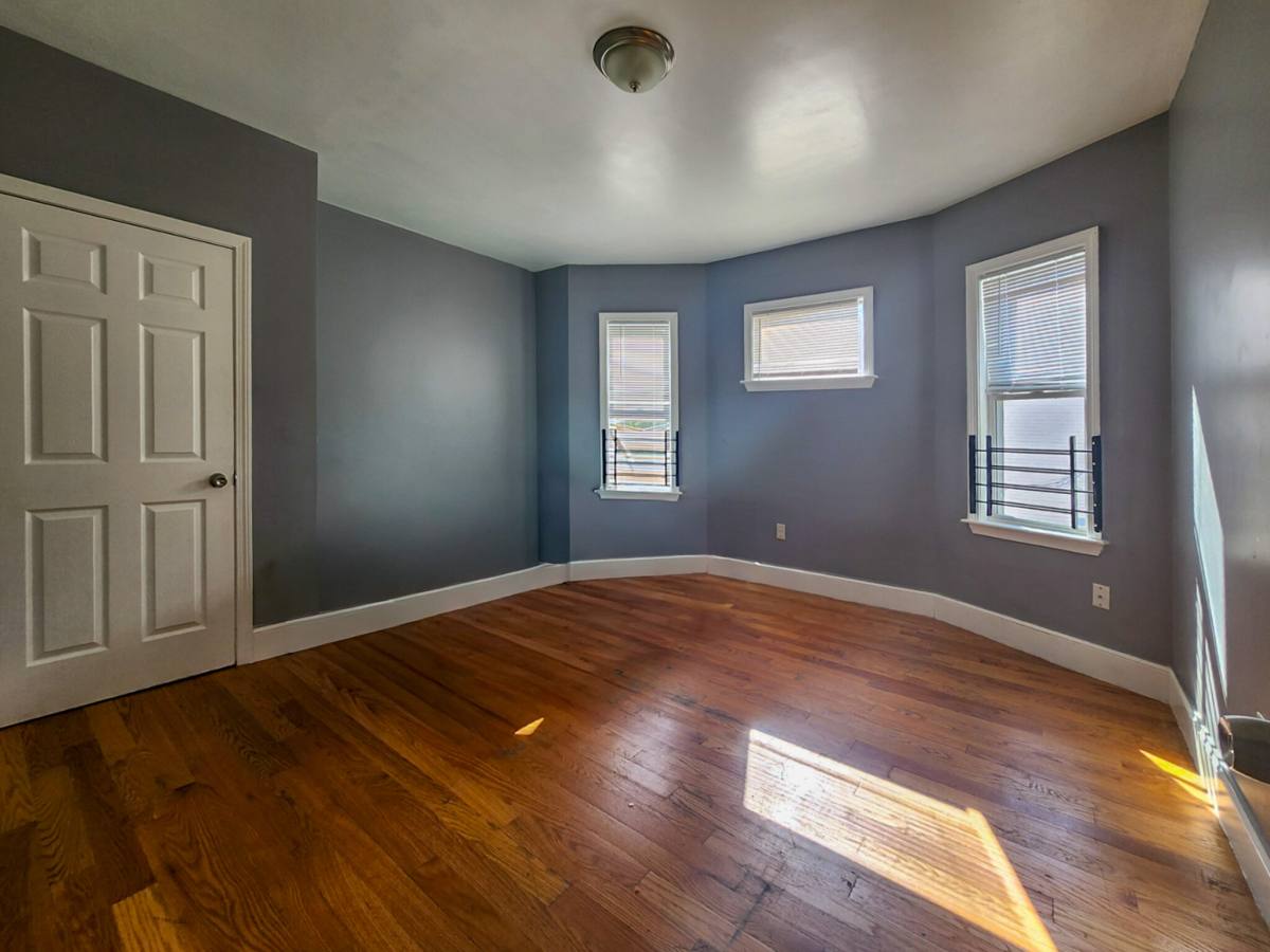 Apartment for rent at 12 Fox St #3, Dorchester, MA 02122