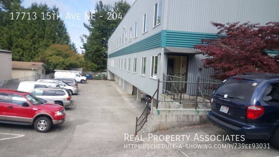 Apartment for rent at 17713 15th Ave NE #204, Seattle, WA 98155