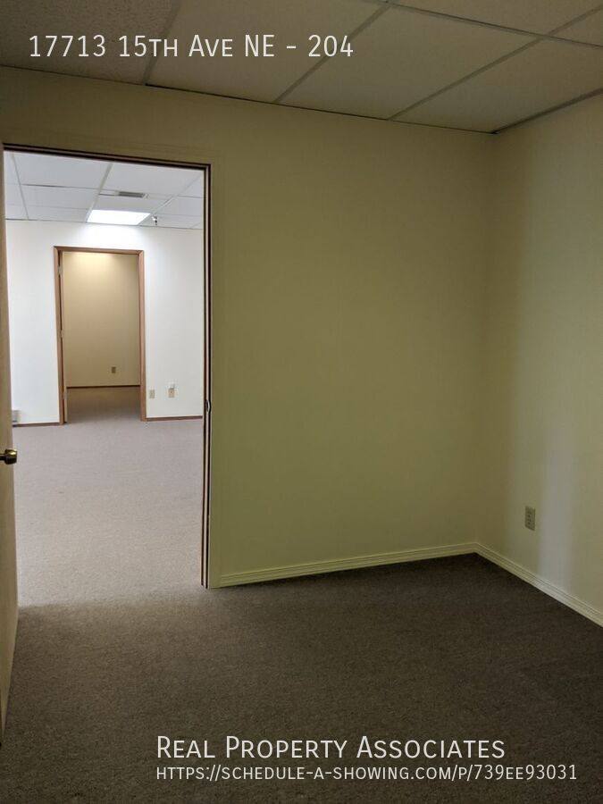 Apartment for rent at 17713 15th Ave NE #204, Seattle, WA 98155