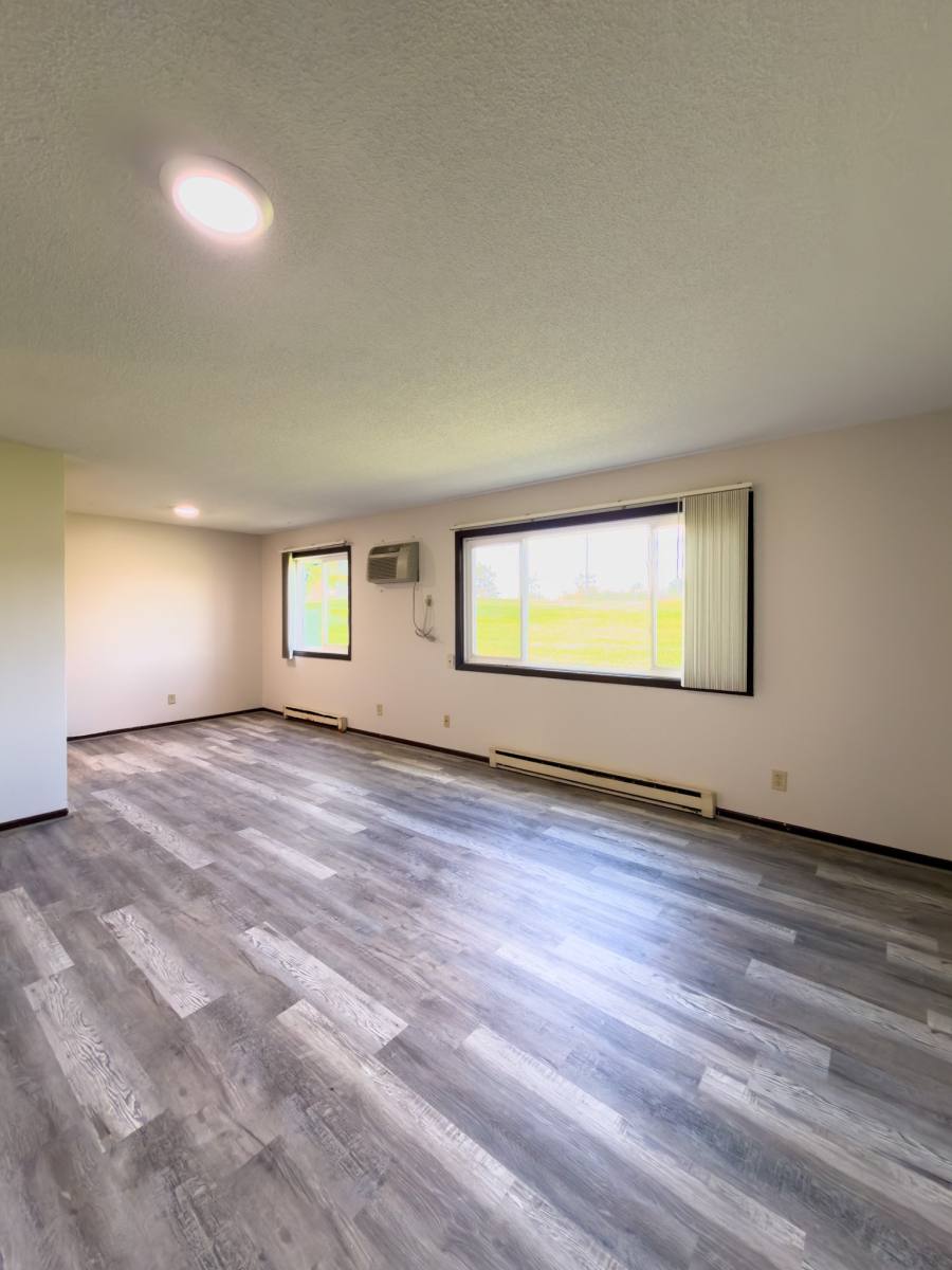 Apartment for rent at 365 Baldwin Ave NW, Elk River, MN 55330