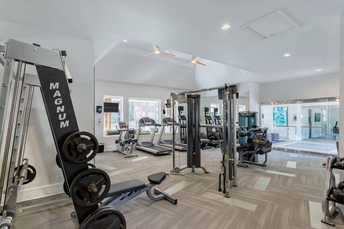 Apartment for rent at 8787 Woodway Dr #TPPT2, Houston, TX 77063