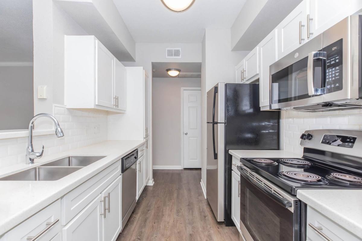 Apartment for rent at 8787 Woodway Dr #TPPT3, Houston, TX 77063