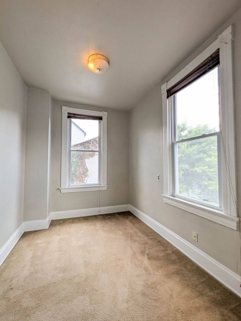 Apartment for rent at 2322 Stratford Ave, Cincinnati, OH 45219