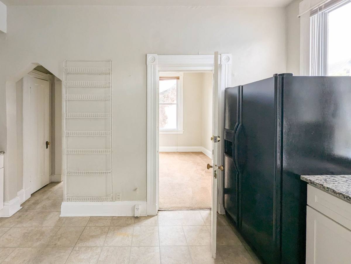 Apartment for rent at 2322 Stratford Ave, Cincinnati, OH 45219