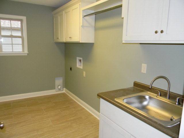 House for rent at 3919 Karaline Circle, Valdosta, GA 31605