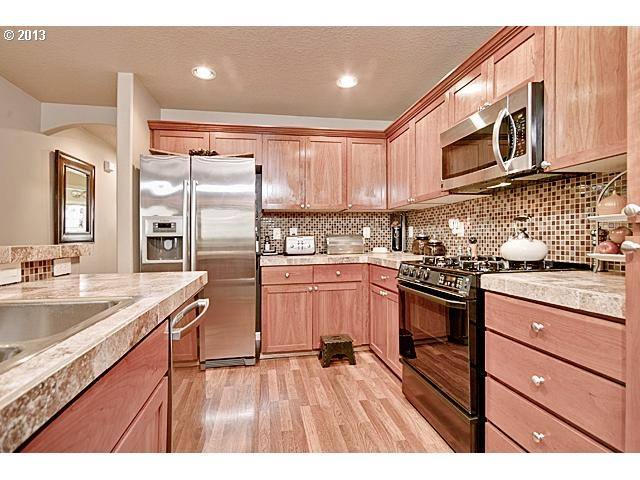 House for rent at 764 NE 61 St Ave, Hillsboro, OR 97124