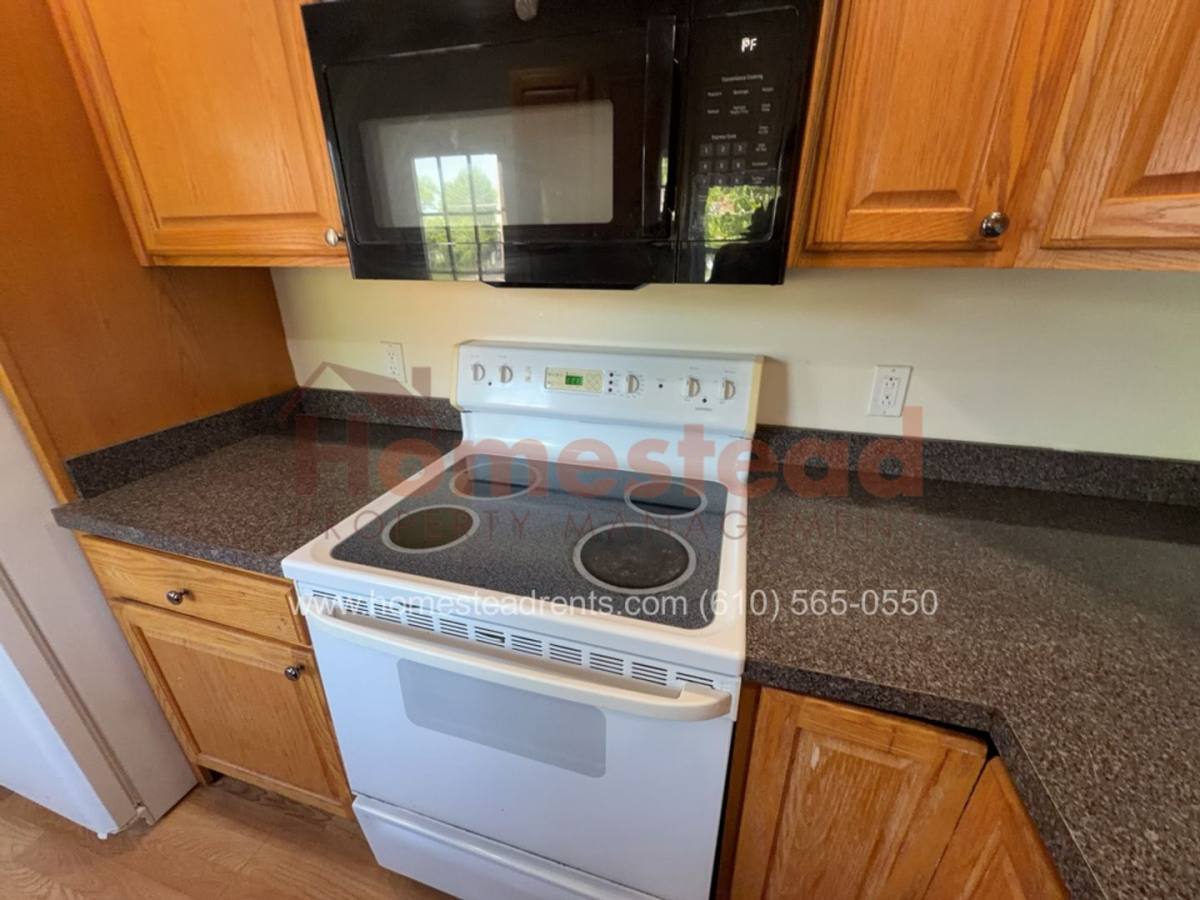 Apartment for rent at 132 Abbey Terrace, Drexel Hill, PA 19026