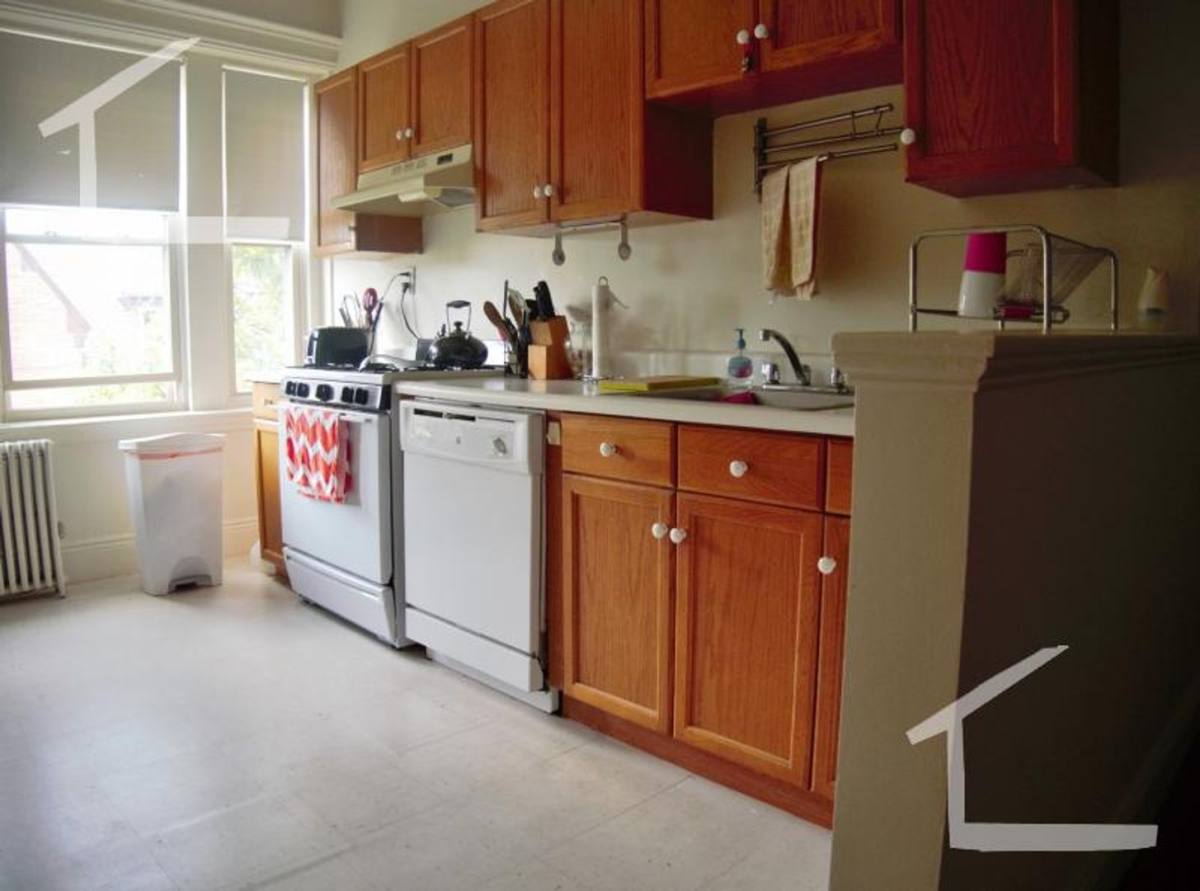 Apartment for rent at 1788 Beacon #5, Brookline, MA 02445