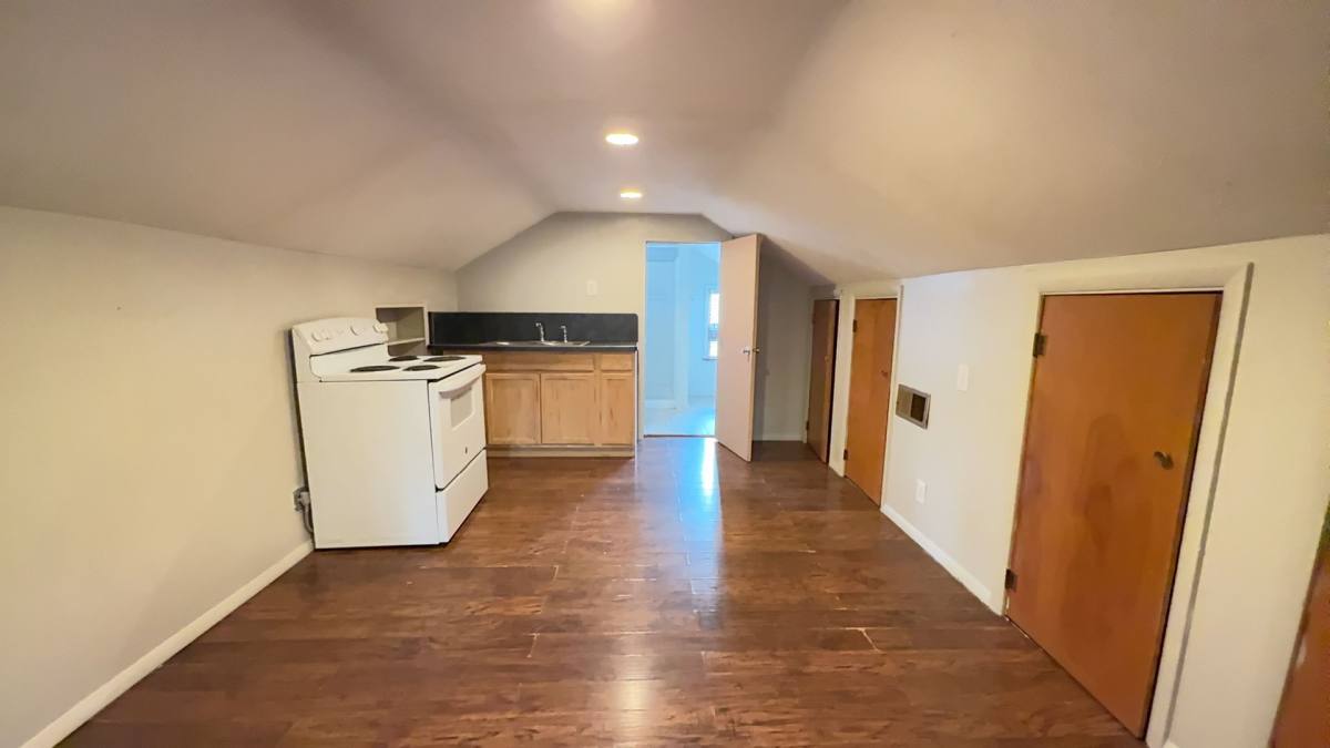 Apartment for rent at 1413 W University, Muncie, IN 47303