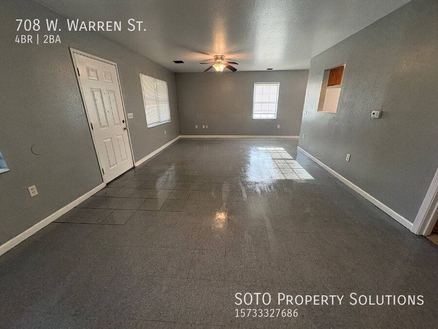 Apartment for rent at 708 W Warren St, Charleston, MO 63834