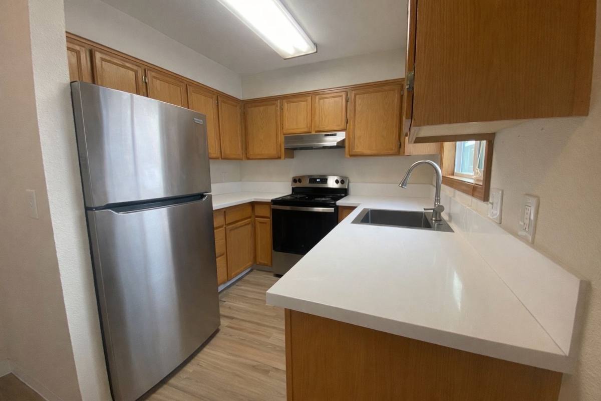 Apartment for rent at 6400 SE Division St, Portland, OR 97206