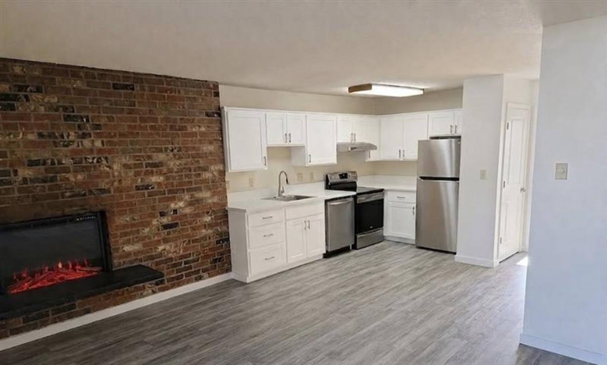 Apartment for rent at 6400 SE Division St, Portland, OR 97206