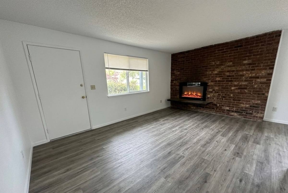 Apartment for rent at 6400 SE Division St, Portland, OR 97206