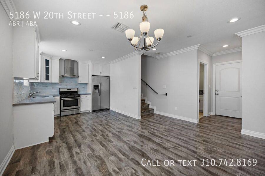 Townhouse for rent at 5186 W 20th St, Los Angeles, CA 90016