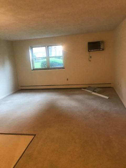 Apartment for rent at 163 Lexington St #28, Auburndale, MA 02466