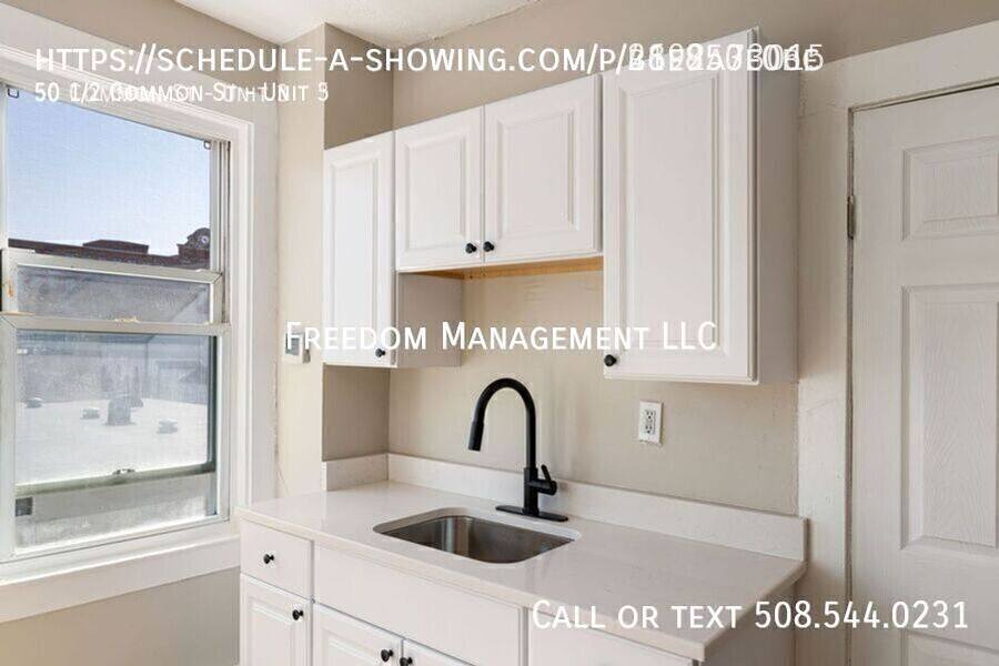 Apartment for rent at 50 1 2 Common St #3, Lawrence, MA 01840