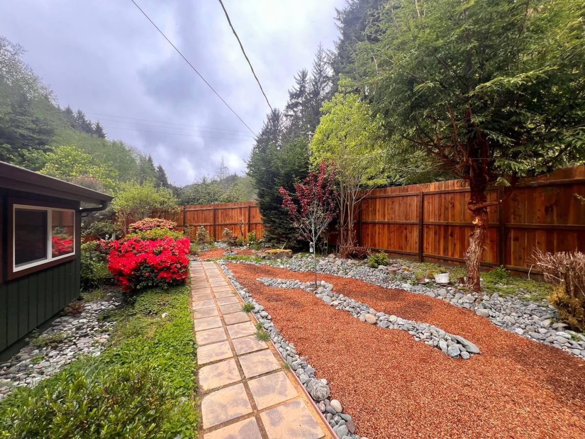 House for rent at 551 Macdonald Creek, Trinidad, CA 95570