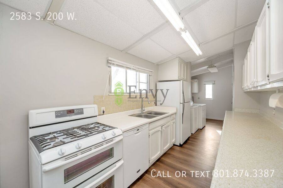 House for rent at 2583 S 200 W, Bountiful, UT 84010
