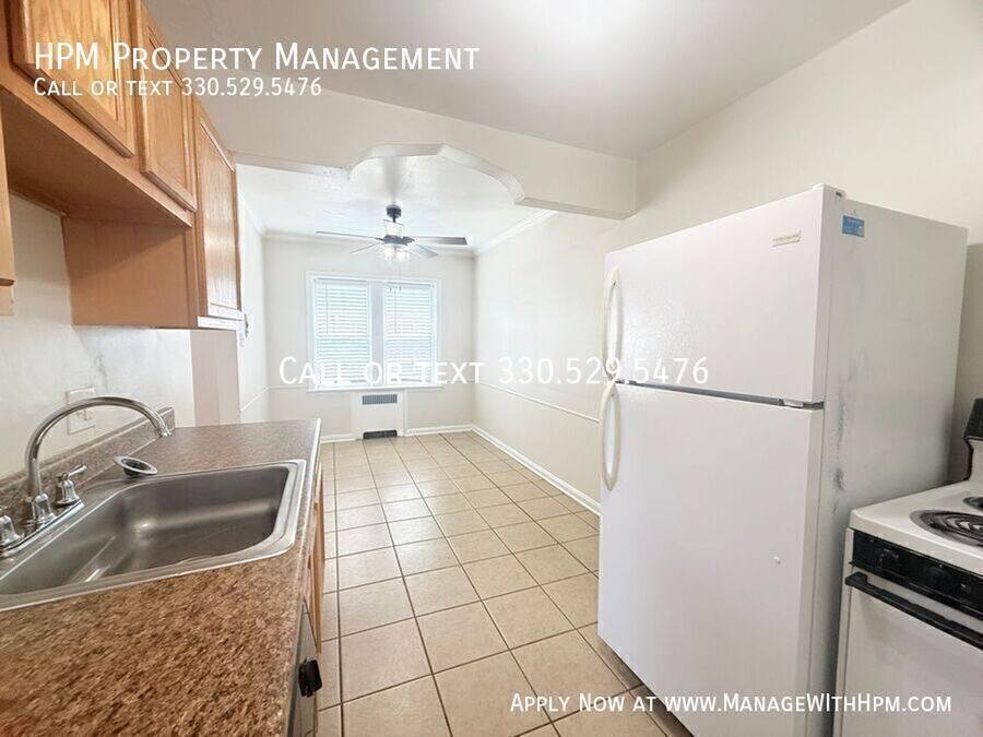 Apartment for rent at 3363 Warrensville Center Rd #212, Beachwood, OH 44122