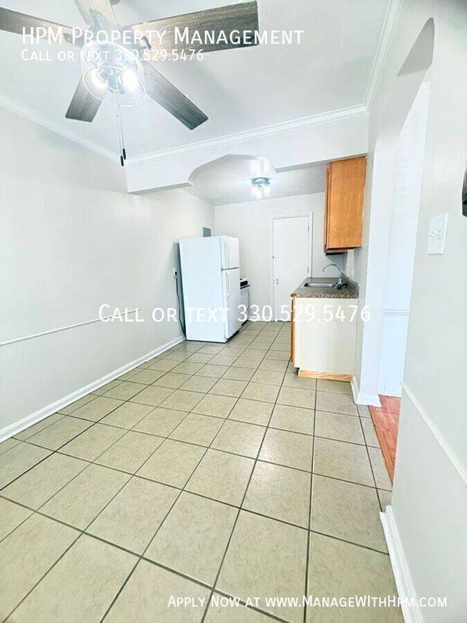 Apartment for rent at 3363 Warrensville Center Rd #212, Beachwood, OH 44122