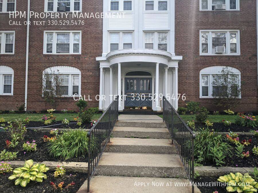 Apartment for rent at 3363 Warrensville Center Rd #212, Beachwood, OH 44122