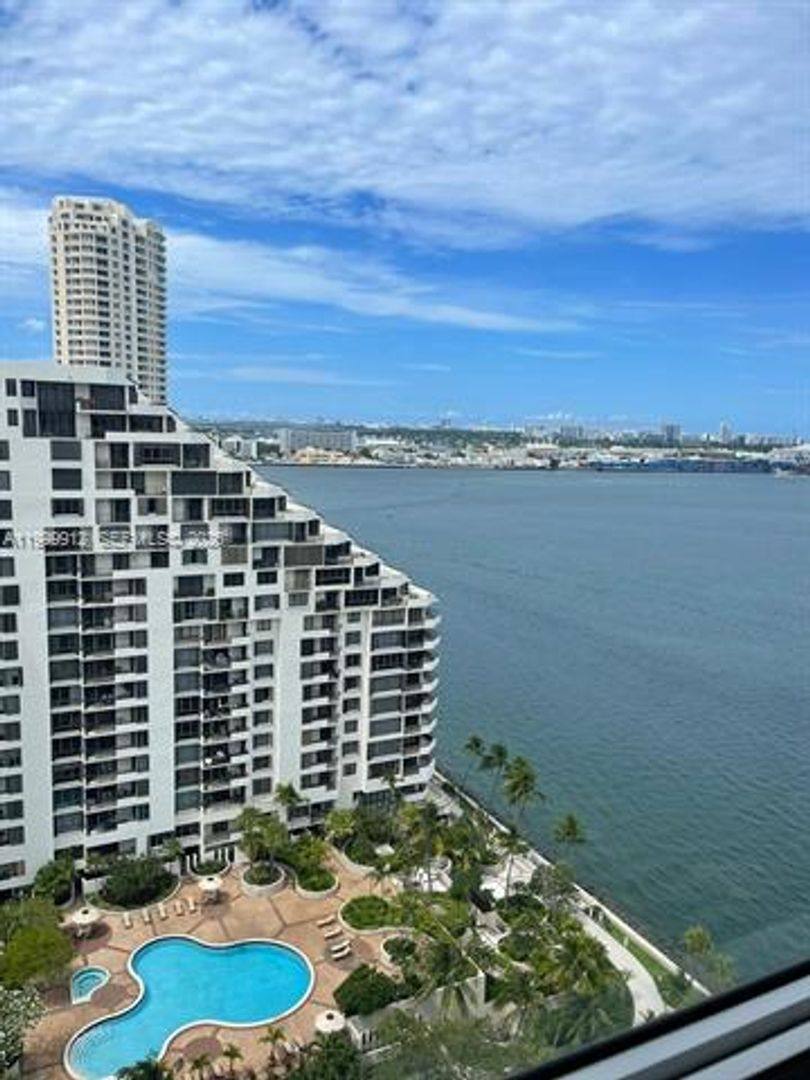 Apartment for rent at 770 Claughton Island Dr, Miami, FL 33131