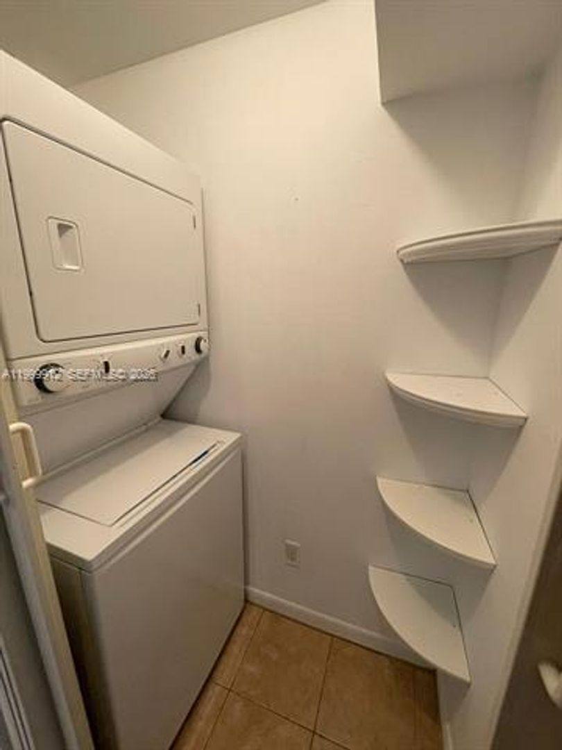 Apartment for rent at 770 Claughton Island Dr, Miami, FL 33131