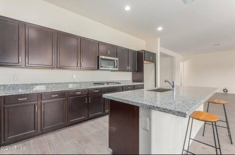 House for rent at 880 W Flamingo Dr, Chandler, AZ 85286