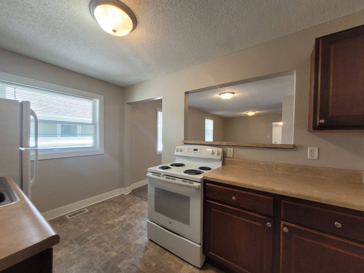 House for rent at 2026 Des Moines St, Des Moines, IA 50317