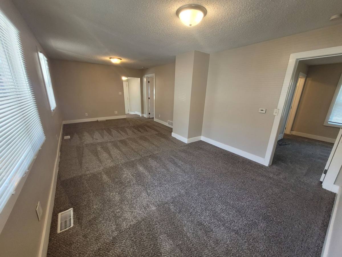 House for rent at 2026 Des Moines St, Des Moines, IA 50317